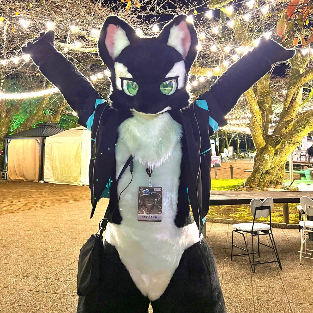 配信終了～！
ってことで、今回のkemoconでうたかたカオル、顕★現！！！🐬🏴🏳️
これからいろんなところに遊びに行くよ～！もっともっと楽しんじゃうぞ！！！🤩