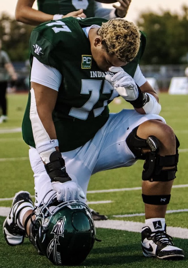 Elijahmendoza26's tweet photo. Regular Season Highlights‼️‼️‼️

https://t.co/BkTbBZboG0

@CoachDT_TFB 
@Coach_Kersh 
@CoachCoryBrown 
@CoachJRWilliams 
@NDNFootball 
@LoganTillman 
@sixstarfootball https://t.co/r57F1Ef3q1