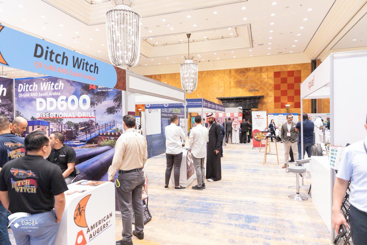 افتتح سعادة امين عام #غرفة_جدة الاستاذ رامز آل غالب معرض ترينشلس الشرق الاوسط 2025 ، وهو حدث عالمي مكرّس لتطوير تكنولوجيا البنية التحتية، والمقام في فندق هيلتون جدة.