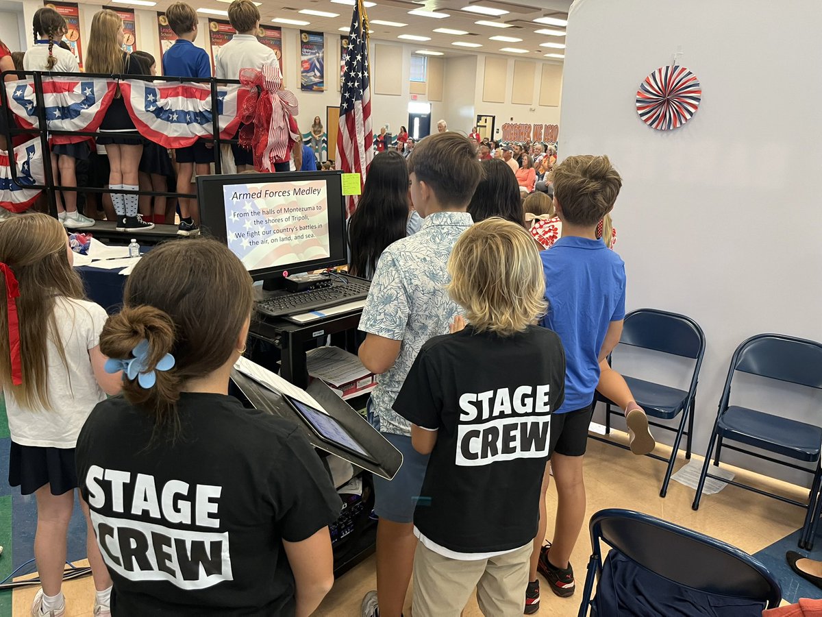 🇺🇸 Thank you Veterans! 🇺🇸 
We appreciate your service and dedication to our country.