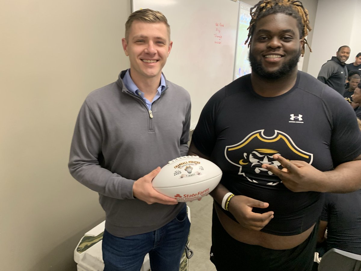 Congratulations to our game 9 &amp; 10 <a href="/StateFarm/">State Farm</a> players of the week!!
LB Cayson Hardman
OL Brownie Relish-Jones