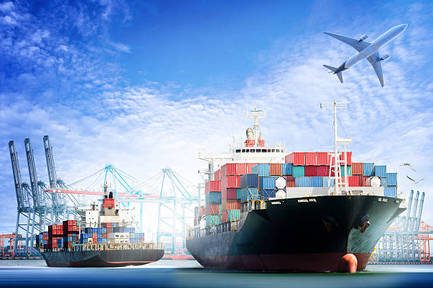 RealAbyan's tweet photo. 🚨 BREAKING NEWS 🚨

No ship will enter Somali ports 🇸🇴 without approval from the Federal Government again!

All maritime traffic is now monitored by the new #RMCC center in Mogadishu. ⚓️

After 30 years, Somalia controls its sea, land & sky once more. A historic victory for sovereignty! 🇸🇴✨