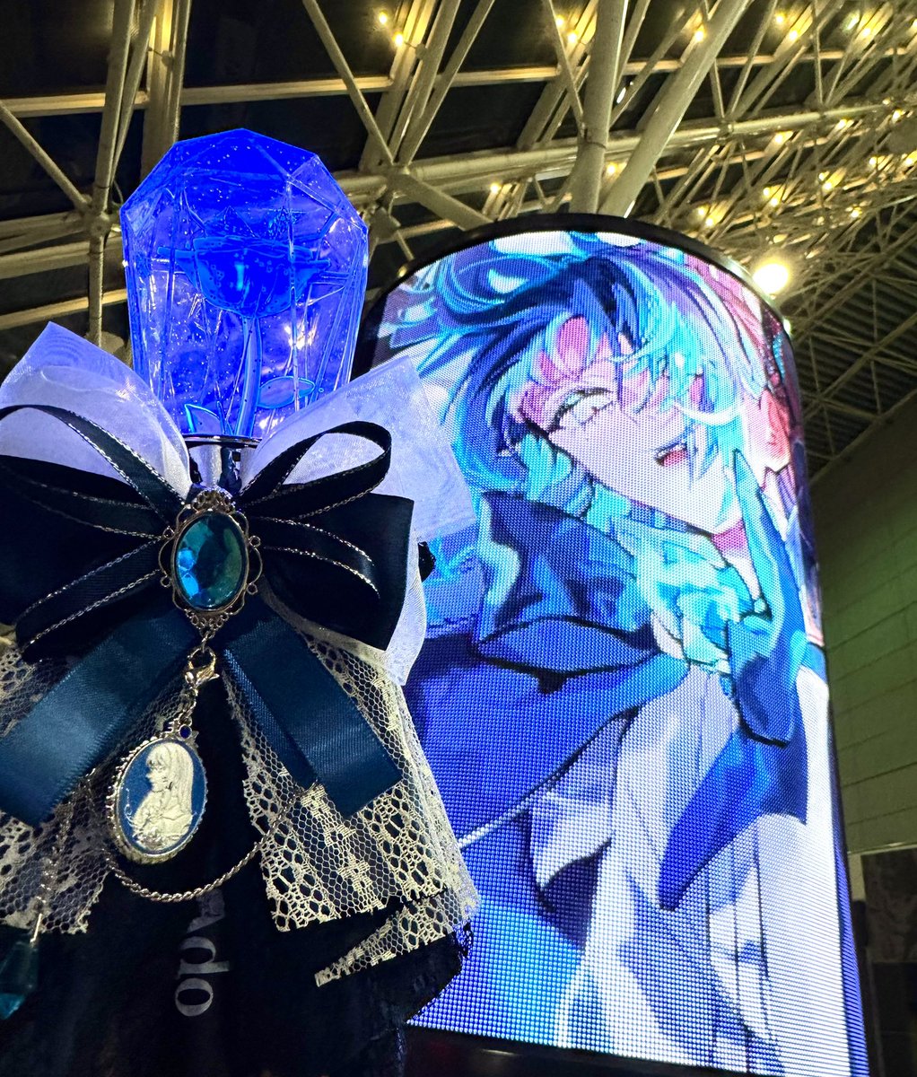 Ado Dome Tour 2025 よだか vip特典 スノードーム＆ブローチ Ado よ