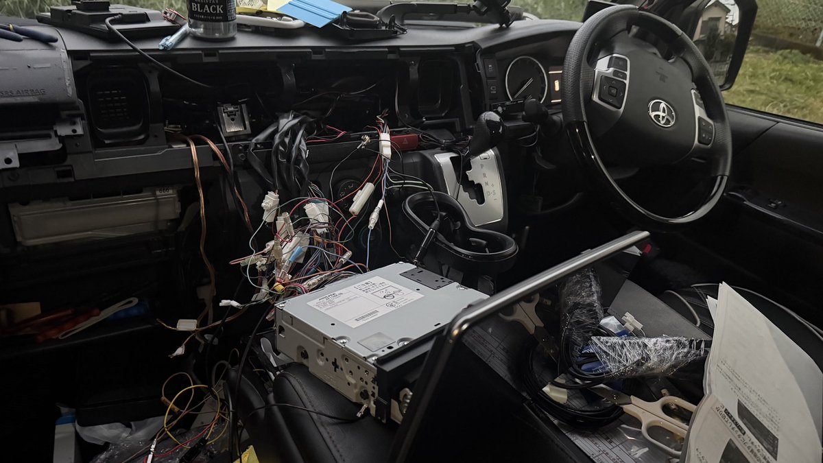 take_chibiadv's tweet image. 久々に平日に仕事以外のことをやってます。
さて、何をやっているのでしょうか？