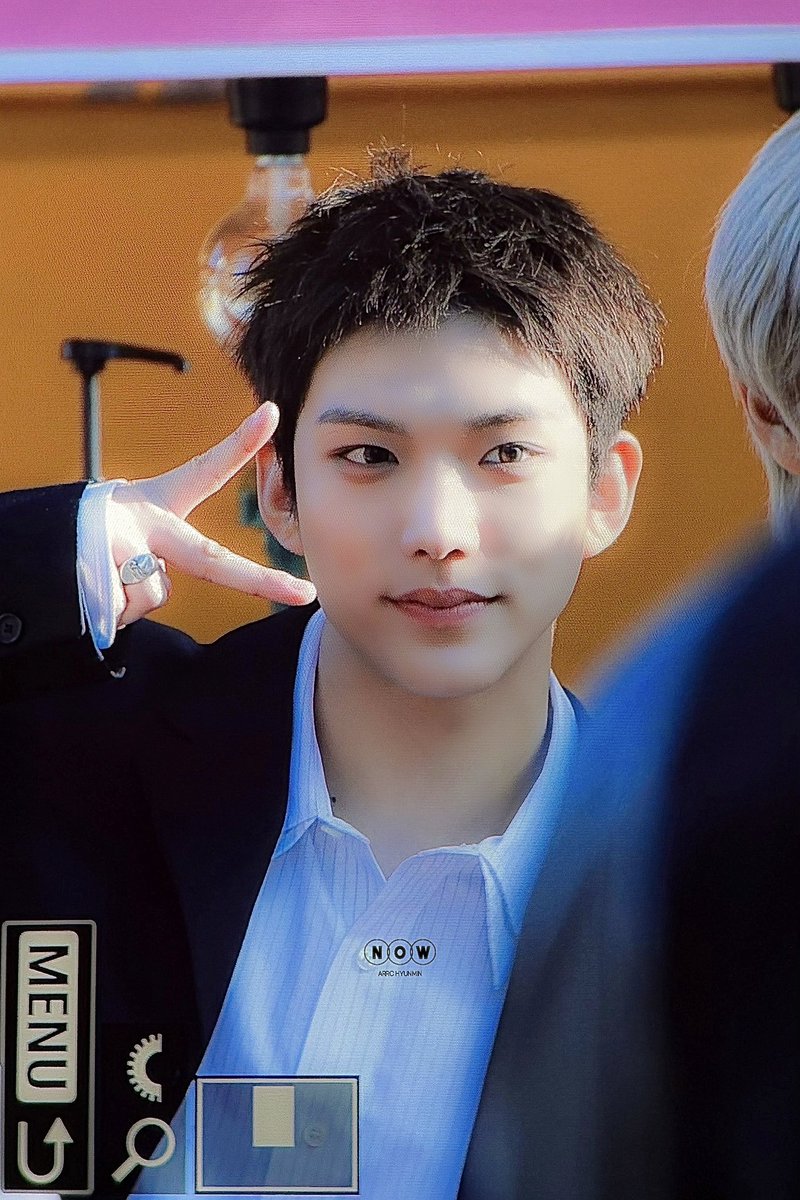 251111 📸

#아크 #ARrC #현민 #박현빈 #HYUNMIN