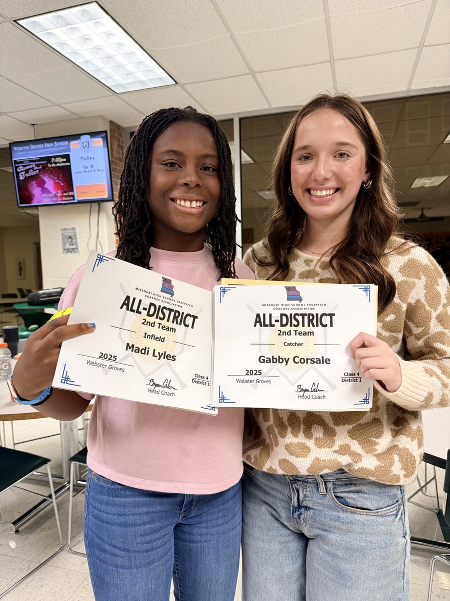 Congrats to two of our newest Gators on a successful high school season!

Gabby: 1) 2nd-team all-district 2) 2nd-team all-conference 3)WG Varsity Will to Win Award 

Madi: 1) 2nd-team all-district 2) WG Varsity Rookie of the Year