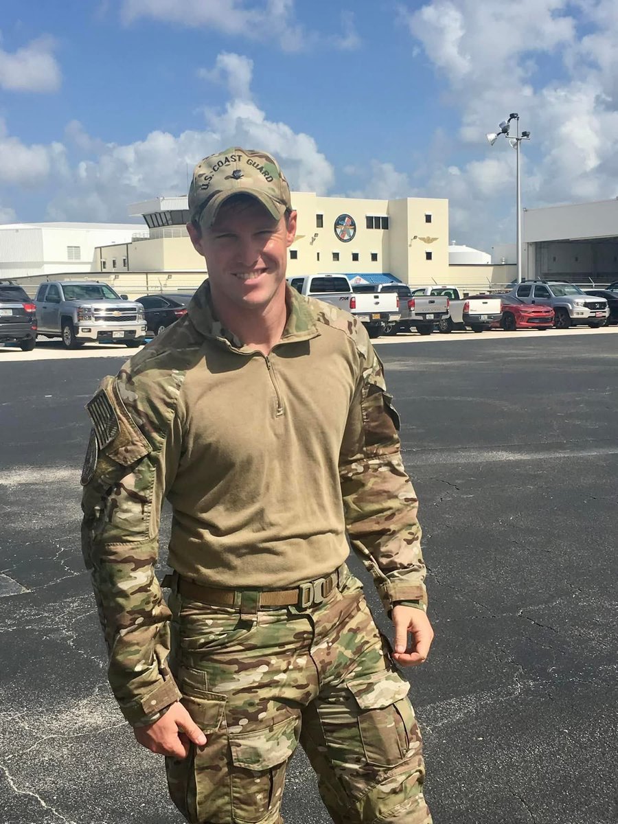 MPFDL4119's tweet photo. 🎊🇺🇸 Happy Veterans Day! 🇺🇸🎊

Today, we honor all who have served and continue to serve. 

A special thank you to FF John Marlowe (Marine Corps), FF Katia Campos (Air Force), FF Nate Cook (Coast Guard), and Battalion Chief Todd Novak (Navy) https://t.co/d0hsqsIuW2