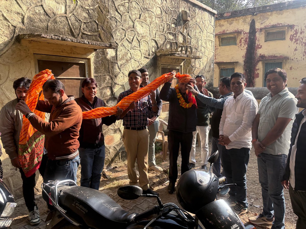 news21national's tweet photo. #Narayanpur : मदन जाट थानागाजी फार्मासिस्ट संगठन के ब्लॉक अध्यक्ष हुए निर्वाचित
#BreakingNews #NewsUpdate #LatestNews #News21National #Narayanpur #PharmacistOrganization #MadanJat #BlockPresident #PharmacistCommunity #ElectionResult #CommunityLeadership #PharmacistWelfare #RajasthanNews #PharmacyLeaders #PharmacistSupport