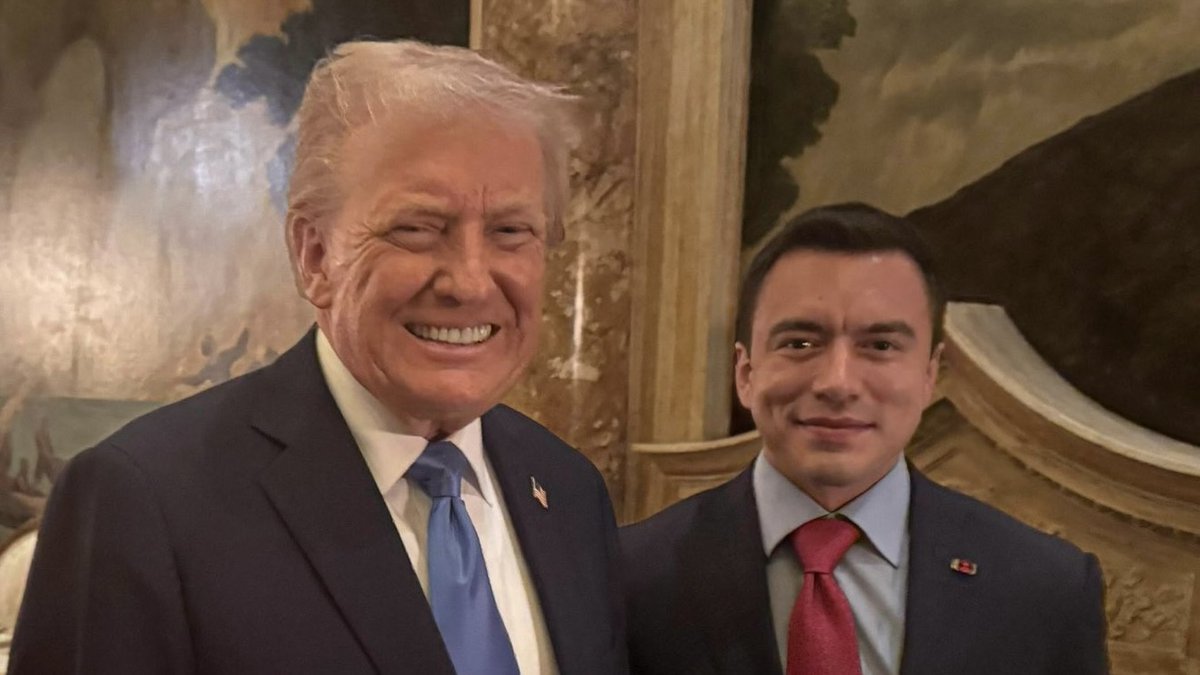 BenjaminNorton's tweet photo. Ecuador is governed by a US citizen and US puppet who is the son of the country's richest billionaire oligarch.

Noboa is so cruel and authoritarian that he posts photos of the left-wing former vice president in prison, making fun of him after he was imprisoned on fake charges. https://t.co/Tsykkq8rXx