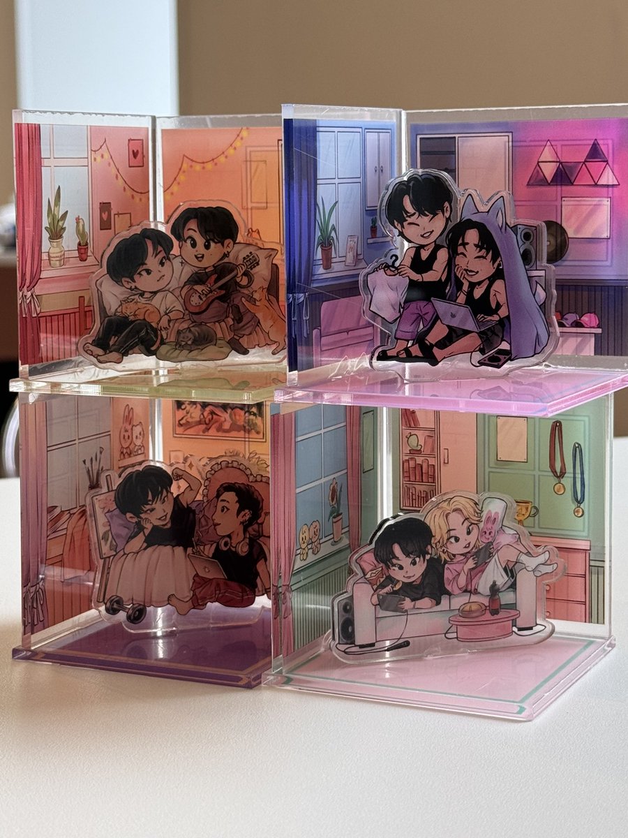 leon_s7's tweet image. Thank you!! I made acrylic stand 🩵