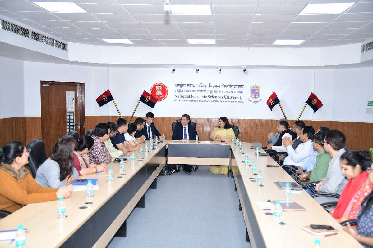 NFSU_Delhi's tweet image. Today, we had the honour of welcoming a distinguished delegation from the National Forensic Laboratory, Ministry of Justice, Republic of Uzbekistan.

#NFSU #InternationalDelegation #ForensicScience #Uzbekistan #GlobalPartnership #AcademicExchange #JusticeAndScience #DelhiCampus