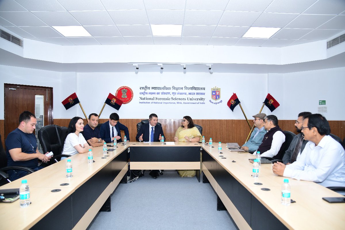 NFSU_Delhi's tweet image. Today, we had the honour of welcoming a distinguished delegation from the National Forensic Laboratory, Ministry of Justice, Republic of Uzbekistan.

#NFSU #InternationalDelegation #ForensicScience #Uzbekistan #GlobalPartnership #AcademicExchange #JusticeAndScience #DelhiCampus