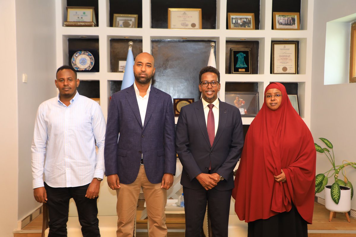 #UNIDOSomalia paid a high-level visit to <a href="/SIMADiLab/">SIMAD iLab</a>, a key implementing partner of the <a href="/BicSomali/">BIC Somali</a> Project, funded by <a href="/EU_in_Somalia/">EU Delegation Somalia</a>. 
The visit featured inspiring discussions on <a href="/SIMADiLab/">SIMAD iLab</a>’s transformation journey — from strengthening governance and building diversified financial