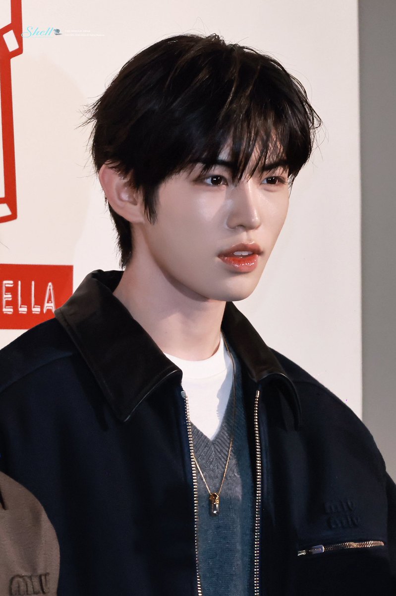 shell_minje's tweet image. 251111 MiuMiu

#킥플립 #KickFlip #민제 #MINJE