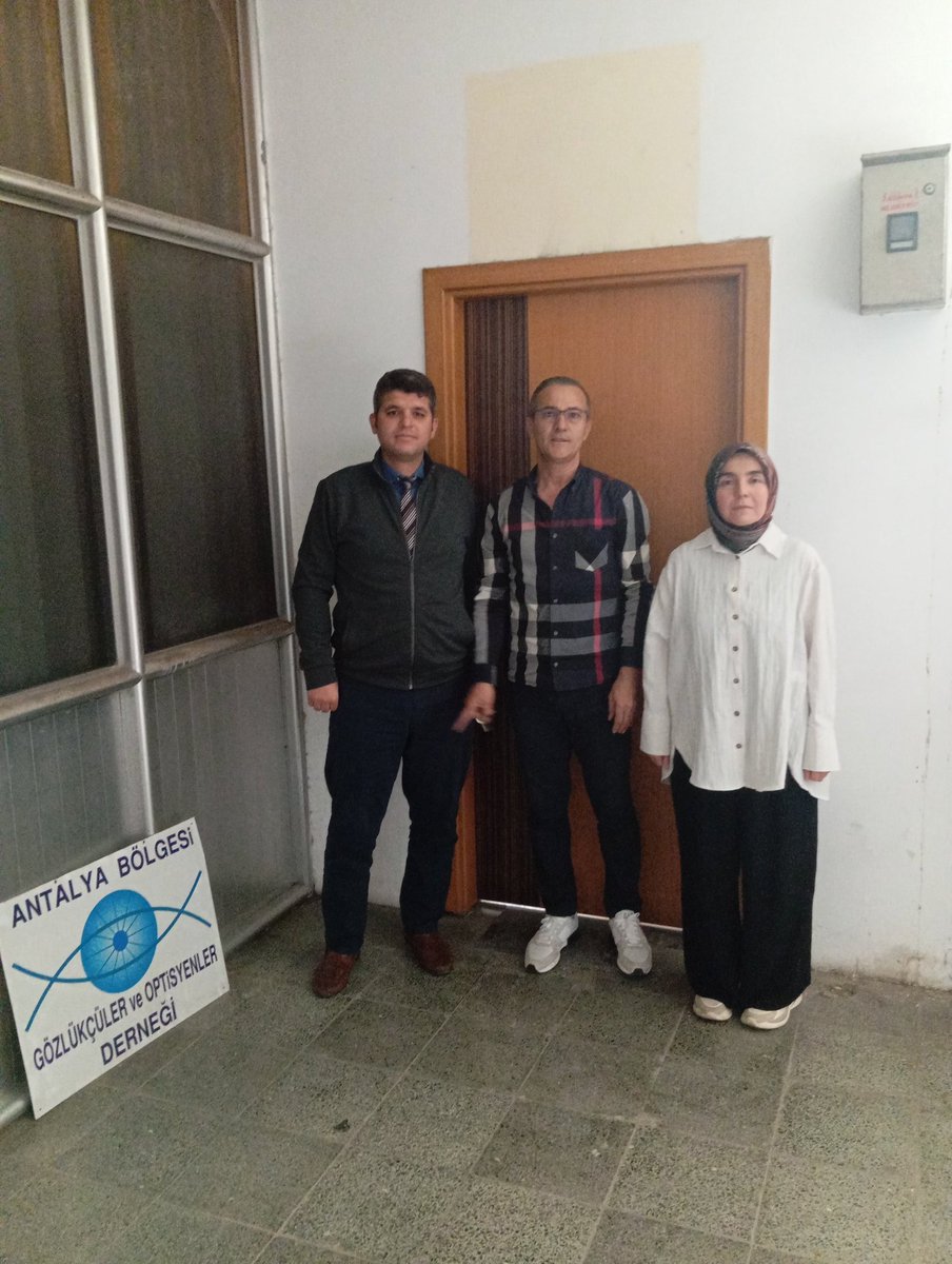 Müdürlüğümüzce Antalya Bölgesi Gözlükçüler ve Optisyenler Derneği ziyaret edildi, dernek yönetimi ile dernek çalışmaları hakkında bilgi alışverişinde bulunuldu.