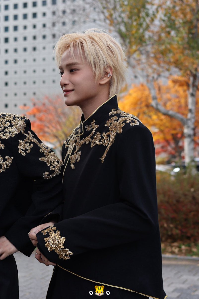 Sempurna.,,

#XODIAC #소디엑 #ZAYYAN #자얀