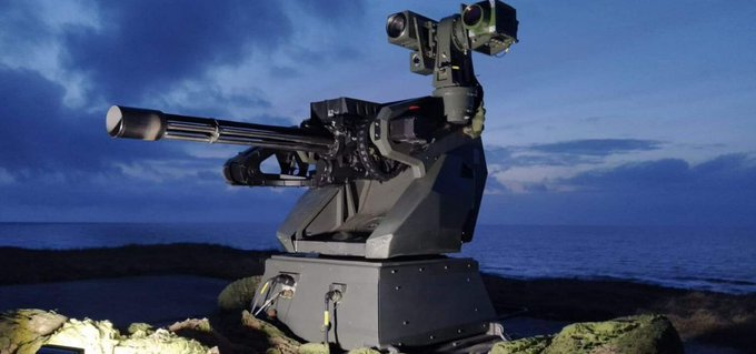 jurgen142785553's tweet image. 11.11.2025 (Nieoficjalnie) @MON_GOV_PL planuje umowę na 🇵🇱polskie systemy antydronowe:
🇵🇱efektory armaty 35 mm @PITRADWAR_PGZ oraz WLKM 12,7 #ZMT @PGZ_pl 
🇵🇱radary 3D i system C2 z @APS_SKYctrl 
🇵🇱łączność #Radmor @WBGroup_PL i @Transbit_PL