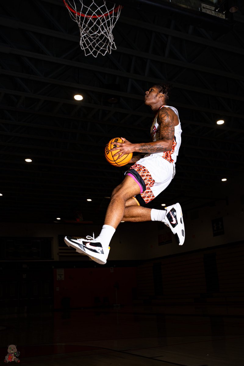 Come Fly With Me

📸: T Bear Photography