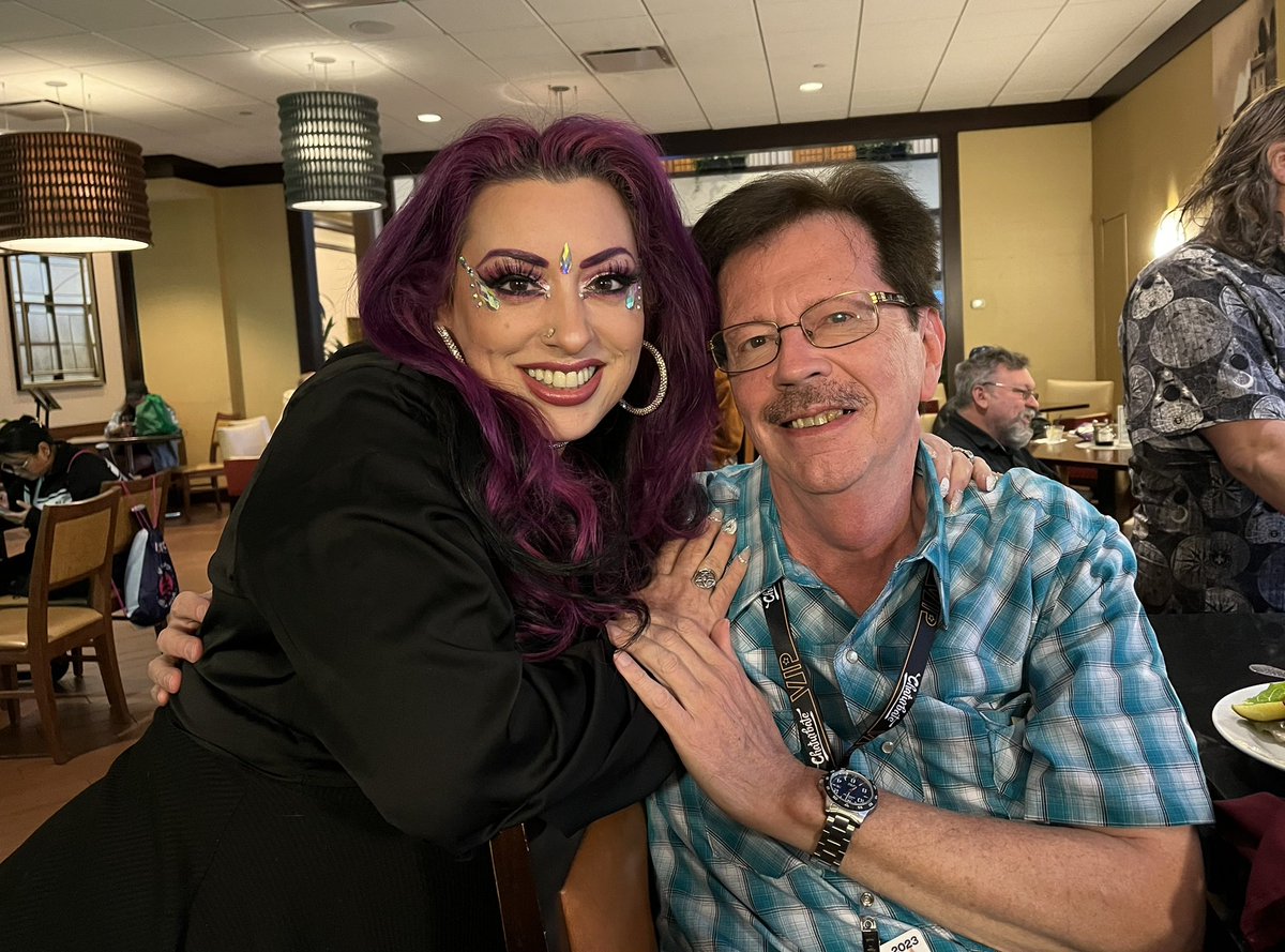 Bob Elliott tweet media