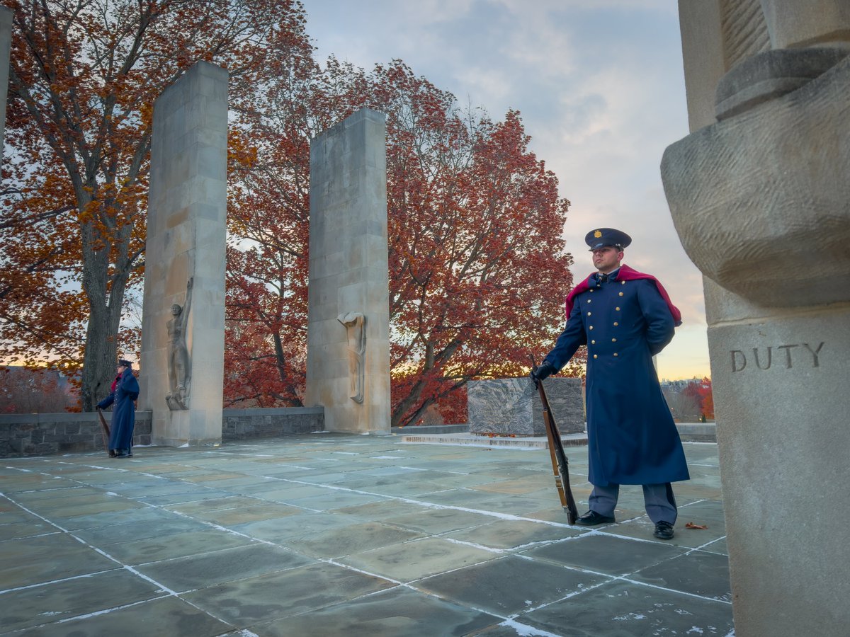 VTCorpsofCadets's tweet image. To all who serve and have served, we honor you today and every day. Thank you for your sacrifices—time away from family, missed milestones, and countless midnight watches. Your dedication and service mean more than words can express. With gratitude and pride, we salute you.