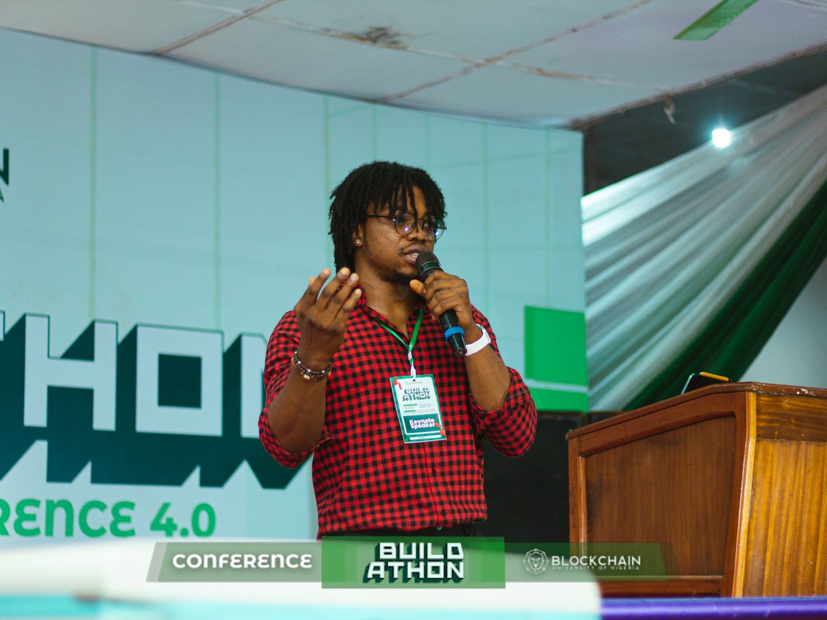 BlockchainUNN's tweet image. Our first keynote speaker, Dr. Prince Lawrence Ezeh, the Commissioner for Innovation, Science and Technology, Enugu State, delivered an inspiring session on “Advancing Enugu State Through Technology and Impact.” He emphasized the vast opportunities within the blockchain ecosystem…