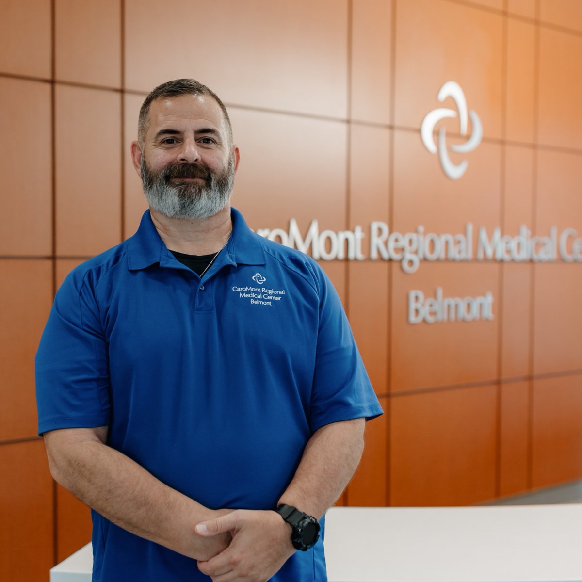 This Veterans Day, we honor the courage and sacrifice of all who have served in our nation's armed forces. To the veterans throughout CaroMont Health, your commitment inspires us every day.

📸: Tommy, Guest Services Representative and proud veteran of the United States Army