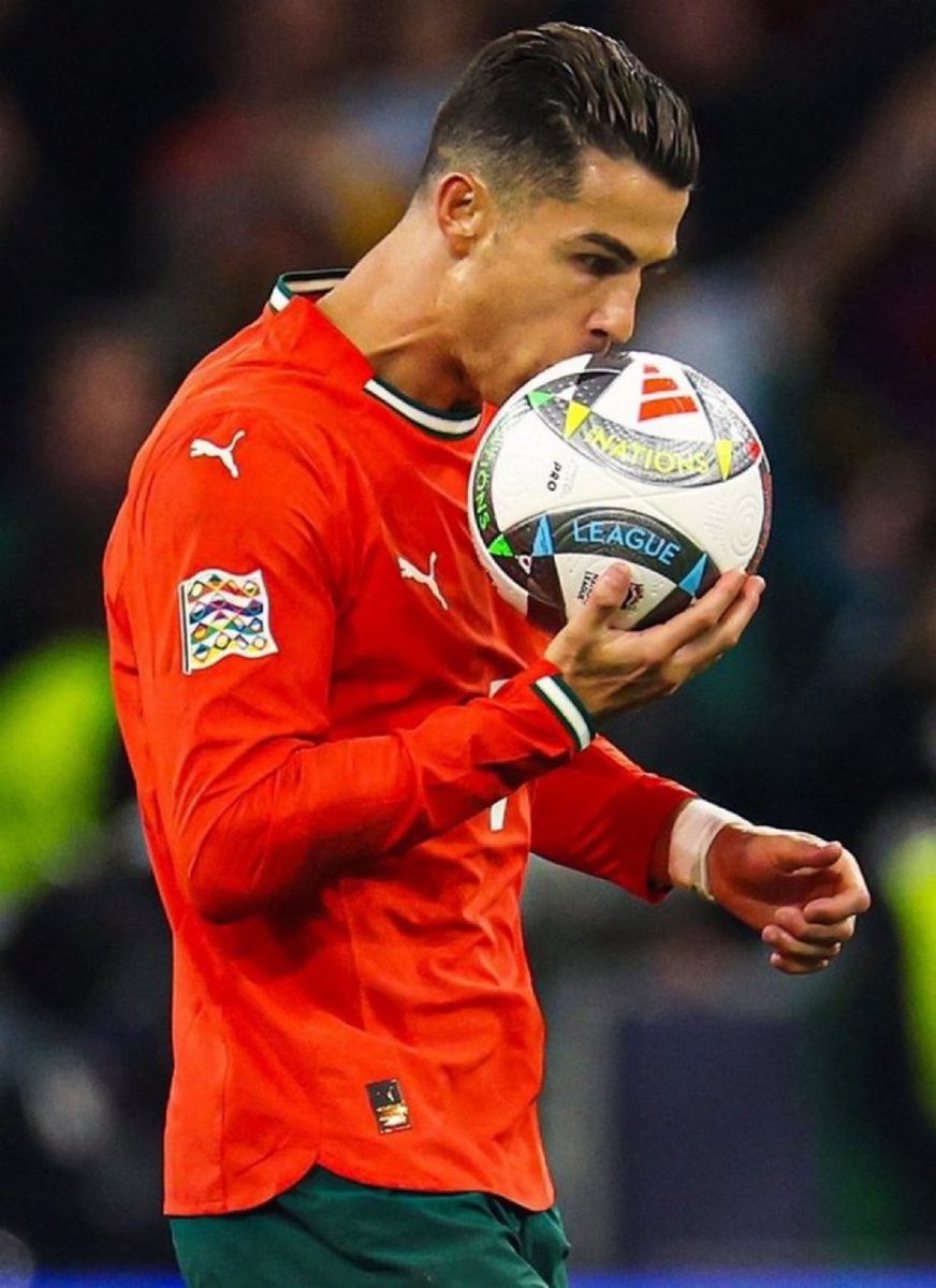 🗣️ Cristiano Ronaldo: “The 2026 World Cup will be my last World Cup. 100%.”