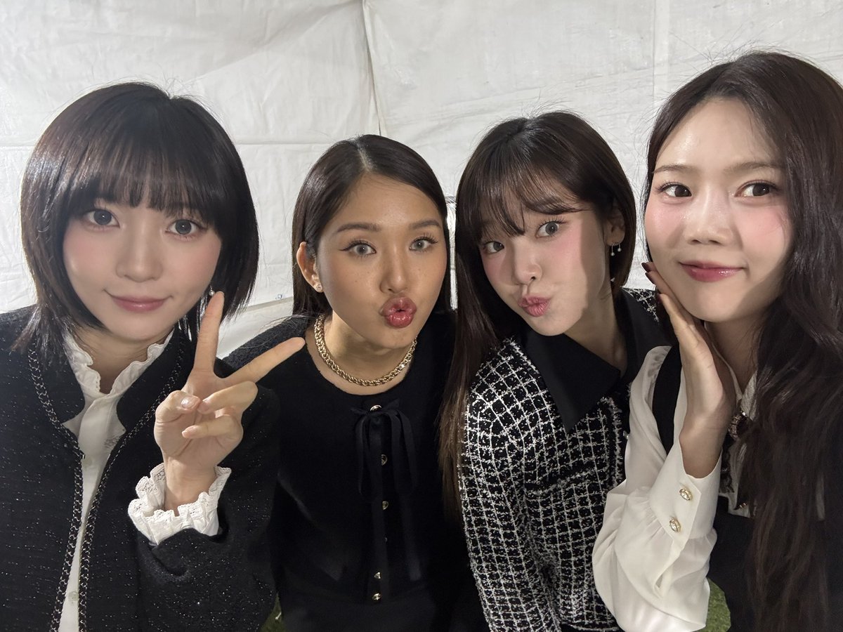 블랙앤화이트마이걸🖤