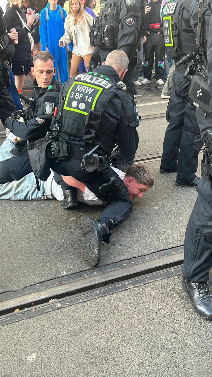 Maxsen🇩🇪🇺🇸 tweet media