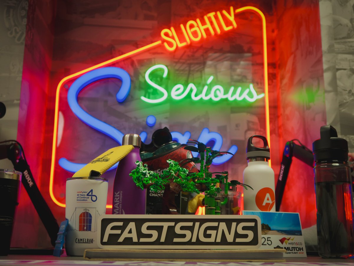 Wensco_Sign's tweet image. Ep 90: Digital Signage baffle you? Well, today&apos;s your lucky day. Alan Nicholson of @EM_Displays is here to demystify digital signage and show you how it&apos;s not as scary as it seems. And how you can sell it to your customers!

#signs #signagesolutions #ledsign #ledsignage