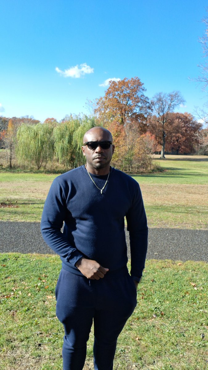 jondannyoc's tweet photo. Some of yall think Twitter is real life...yall need to go outside and touch grass cause I know yall dont be outside 😭..but I do
My B.A 🇺🇲 advocacy isnt confined to online & neither is my life....I will continue cooking on here and quietly doing what I do off here..
#LineageFirst https://t.co/AcV1AAxyu4