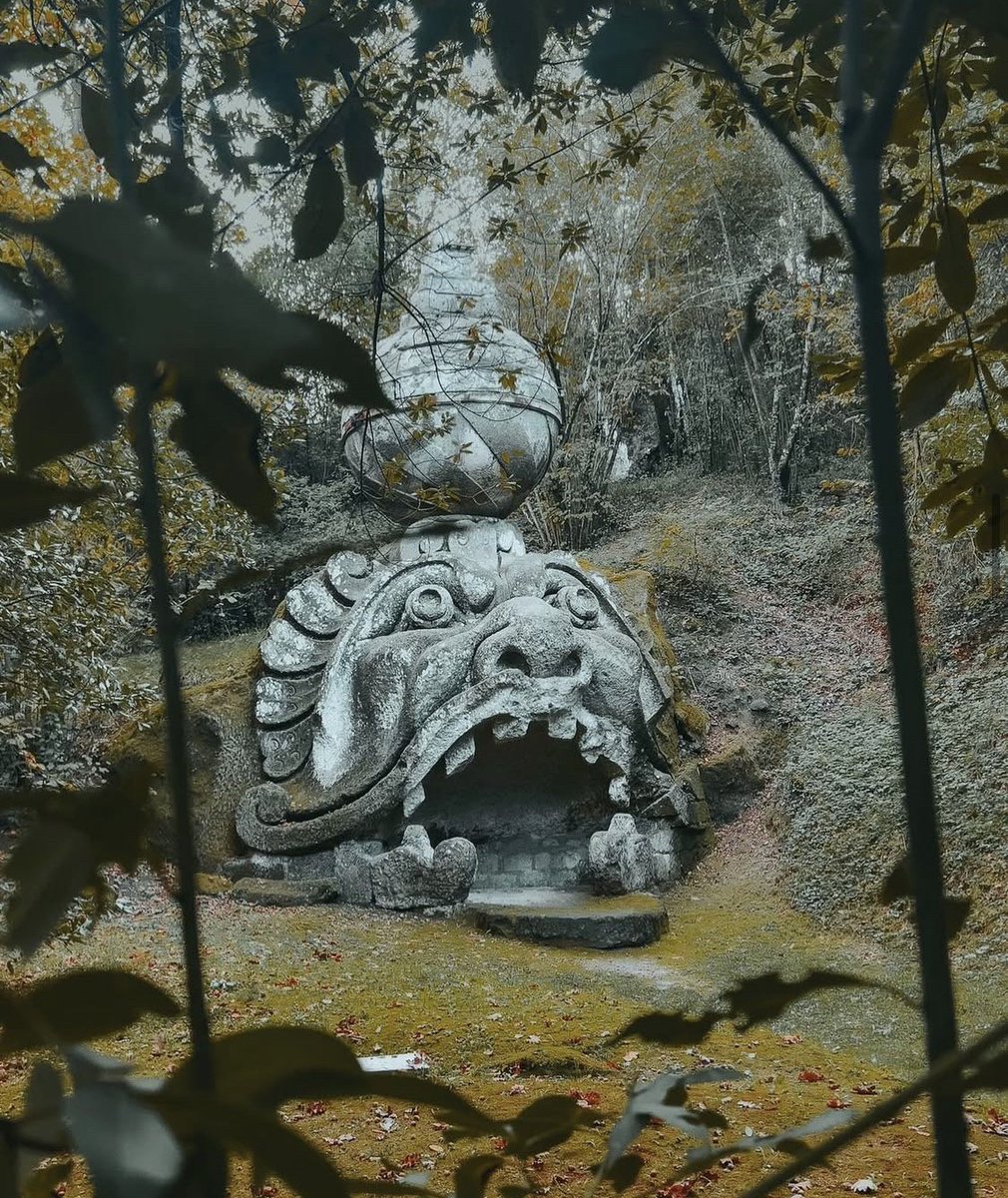 Il suggestivo #ParcoDeiMostri di #Bomarzo, in provincia di Viterbo, costruito per volontà di Vinicio Orsini in ricordo della moglie scomparsa

📷 Ig escheburm_photography

#Bomarzo #VisitLazio #LazioIsMe #LazioEternaScoperta