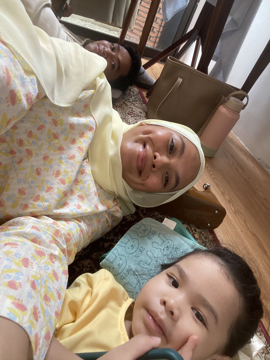 elmeyy's tweet photo. w my handsome n penyabar baby https://t.co/QGRbwxqEKS