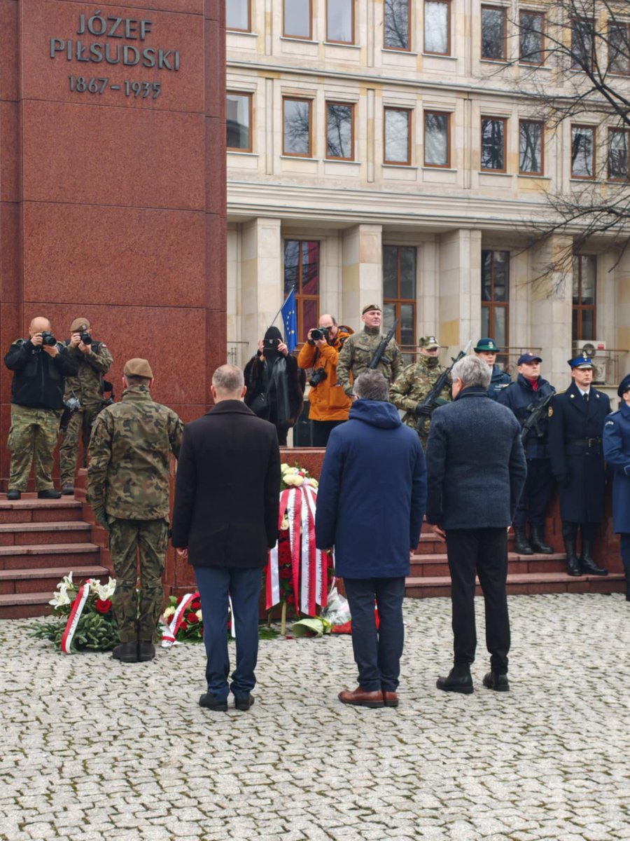LejmanGaska's tweet photo. 11 listopada Katowice po raz kolejny stały się miejscem  świętowania odzyskania przez Polskę niepodległości.
Święto Niepodległości to okazja do przypomnienia naszej historii, a także moment refleksji nad tym, by Polska pozostała wolna, suwerenna i bezpieczna na zawsze. https://t.co/M9Lhhizk0i