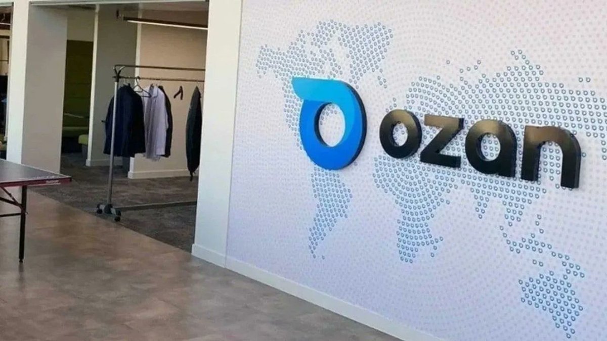 Ozan Elektronik Para soruşturmasında şüphelilerinden 4'ü tutuklandı

İstanbul Cumhuriyet Başsavcılığı'nın "yasa dışı bahis," "tefecilik" ve "kara para aklama" suçlamalarıyla yürüttüğü soruşturmada, ikinci operasyonun ardından gözaltına alınan 15 şüpheliden 4'ü tutuklandı.