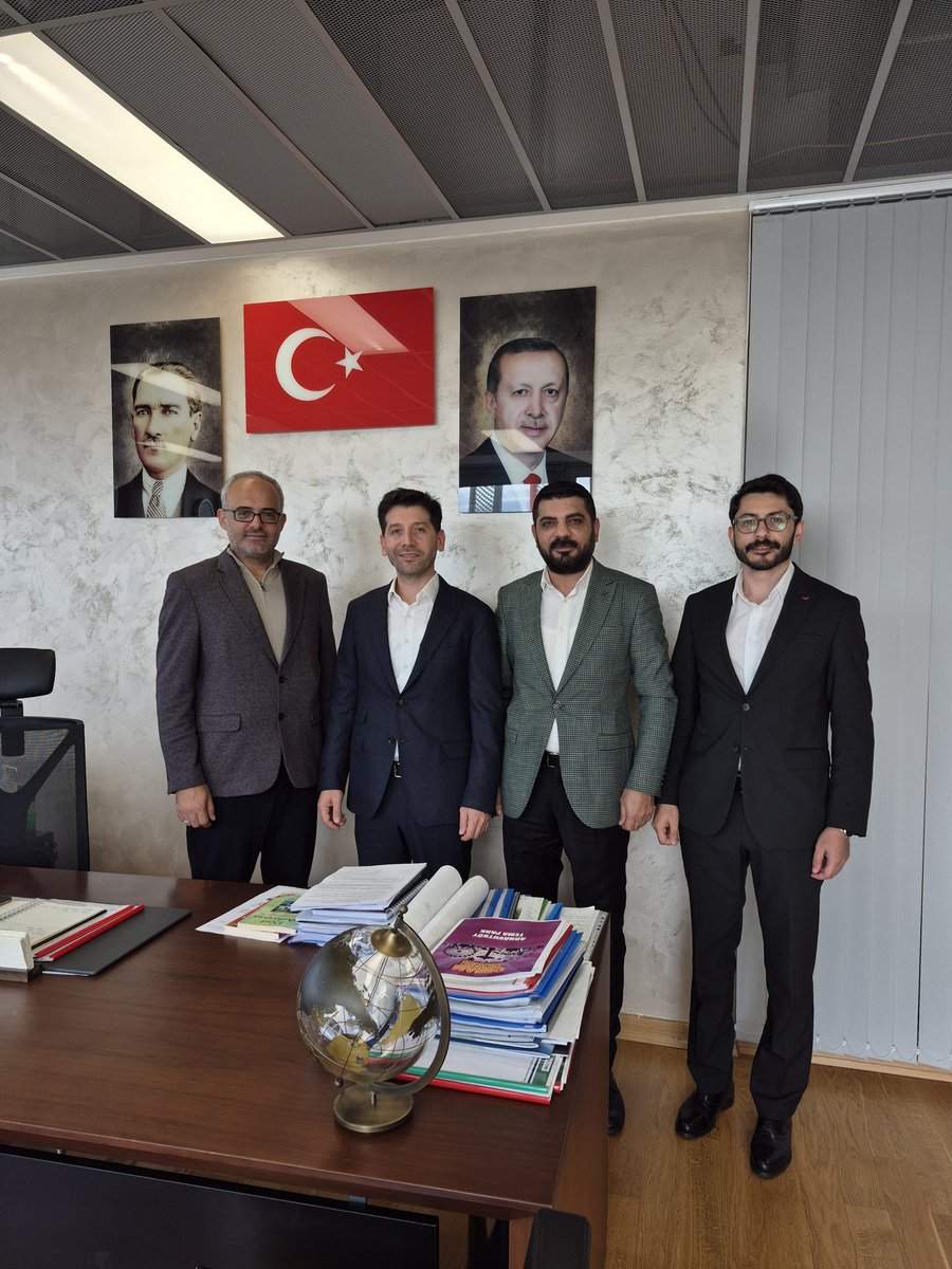 sezginbatigun's tweet photo. Arnavutköy Belediye Başkan Yrd. değerli abim Davut Paralı  ve Yapı Kontrol Müdürü değerli Şafak Can Dumanlı kardeşimi ziyaret ederek hayırlı olsun dileklerimizi ilettik.
@davutparali @Candumanli24 https://t.co/JwaVZxQu8M