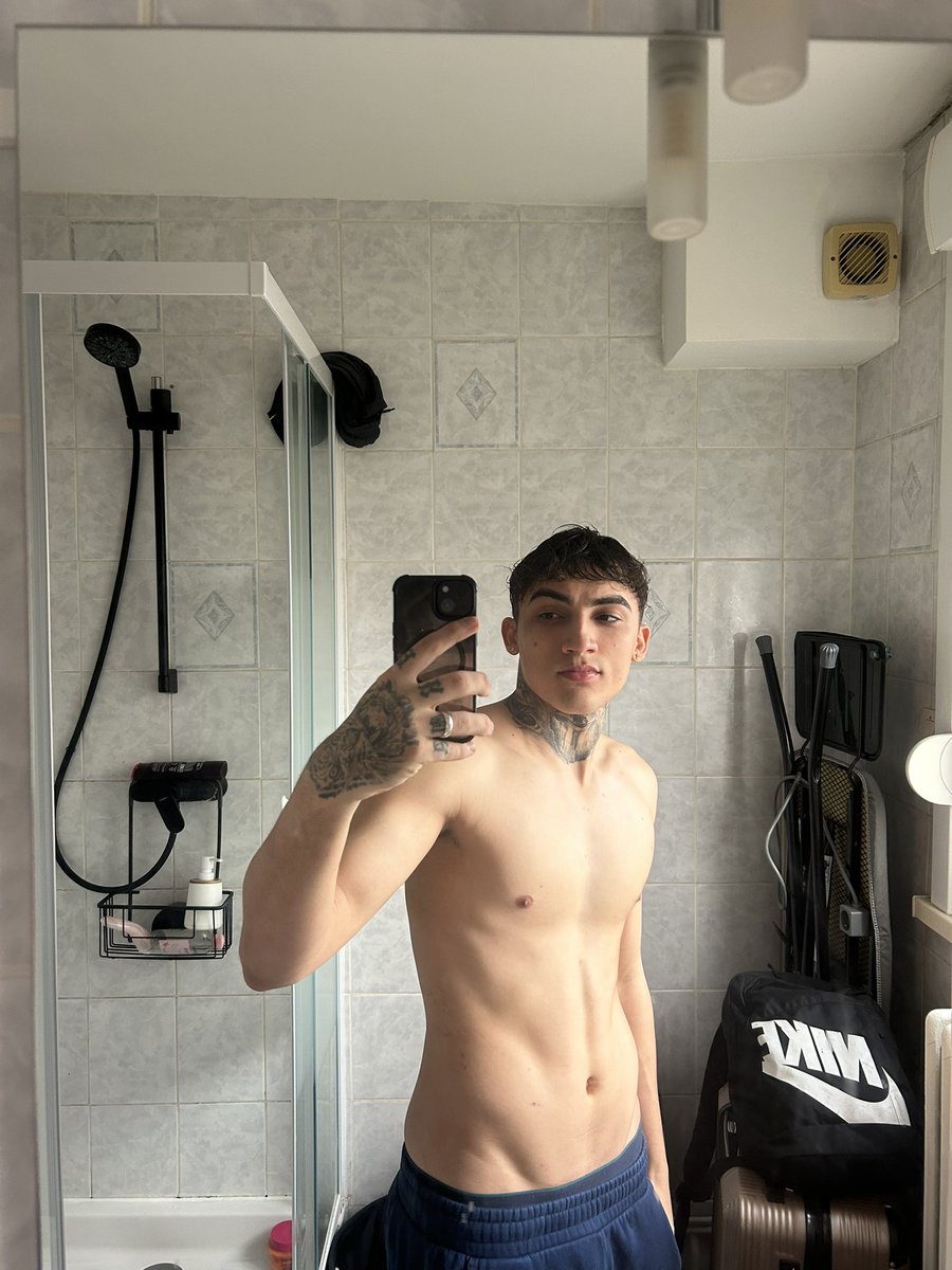 picasso26CM's tweet photo. Oi amor, me chama no pv !! 
Link na bio 😋🔞 https://t.co/yg7HYMPtaV