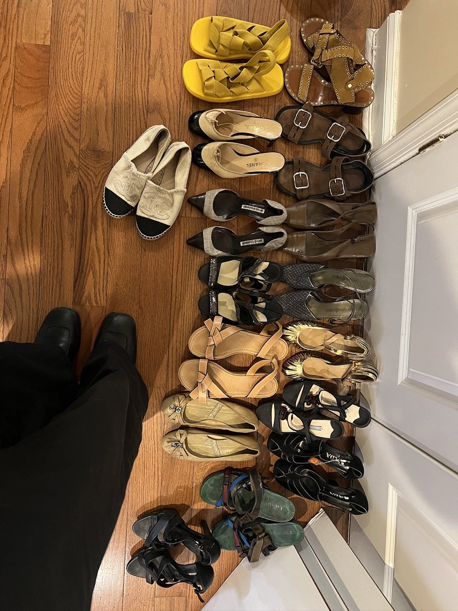 Big €uro tweet media