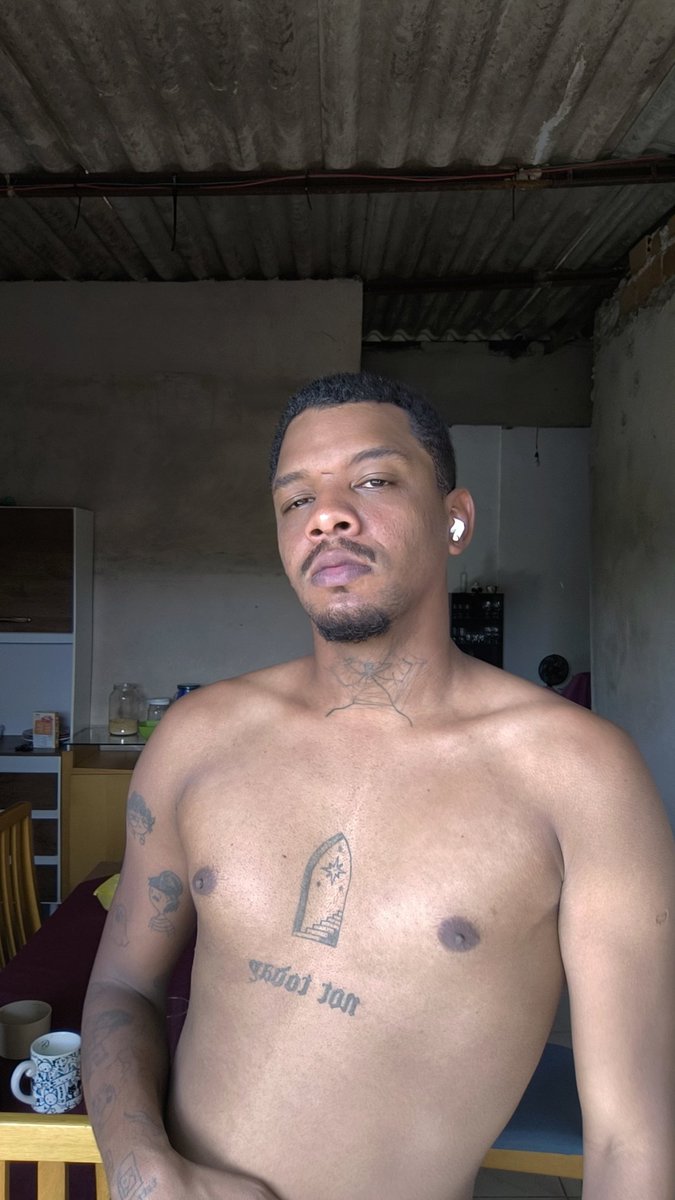 Caralho acordei doente e com tesão