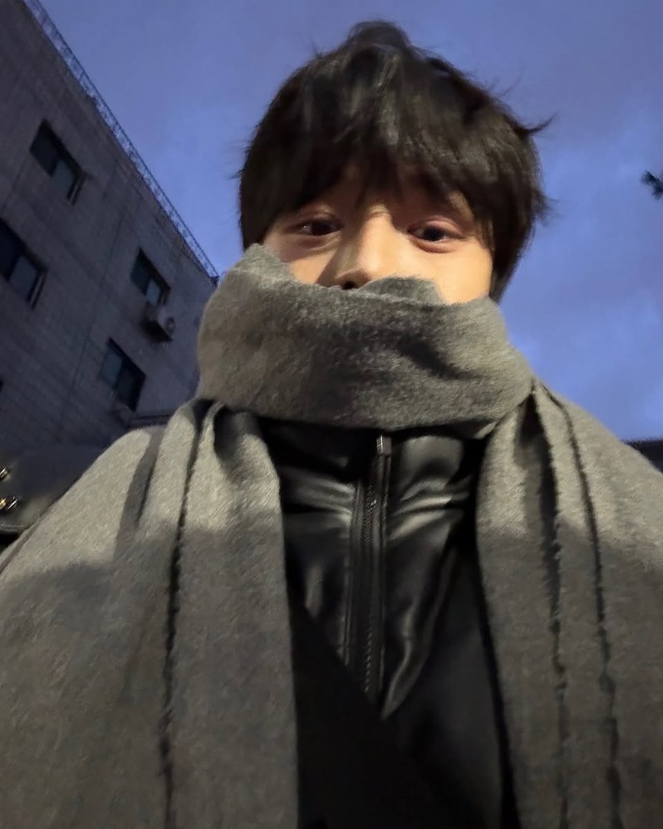 Junho. tweet media