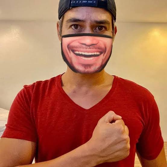 beacouz's tweet photo. Piolo pacquiao legit version https://t.co/7BzFJw61AK