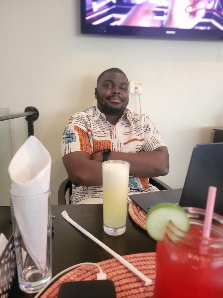 Finally Entered my Vibe coding Arc 🙌.. All thanks to <a href="/DefiDevrel/">DefiDevrel.base.eth</a> .. letss goo!!