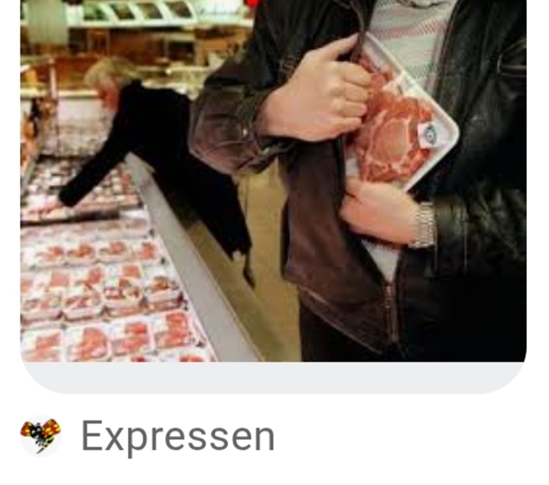 CaroHolm's tweet image. Varför gör svensk gammelmedia olika nyhetsinslag som vi vet beror på folk med utländskbakgrund men som de illustrerar med bilder på vita blonda svenskar? Tex när de pratar om tvångsäktenskap visar de en bild på en blond vit tjej, inga etniska svenska tjejer utsätts för…