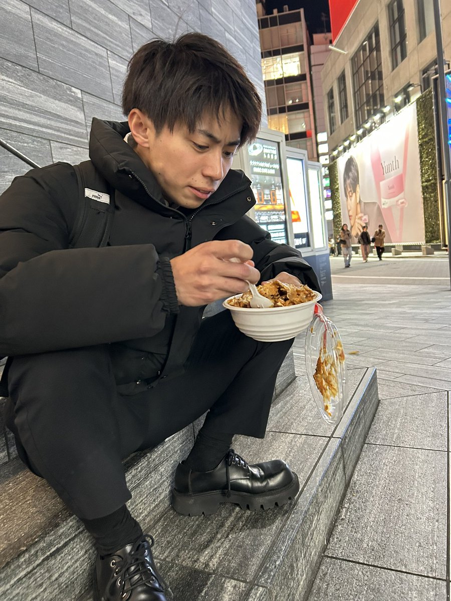 nakahoshi_naoya's tweet image. 【合鍵チャレンジ】

ナンパを通して人生フリーパスにするために本気で合鍵1本取りに行きます

もし12/12までに合鍵を取れなかったら

▶︎僕の事をフォロー
▶︎このツイートをいいねとRT

してくれたら人から抽選で1名にpaypay
10万円を差し上げます。

応援よろしくお願いします