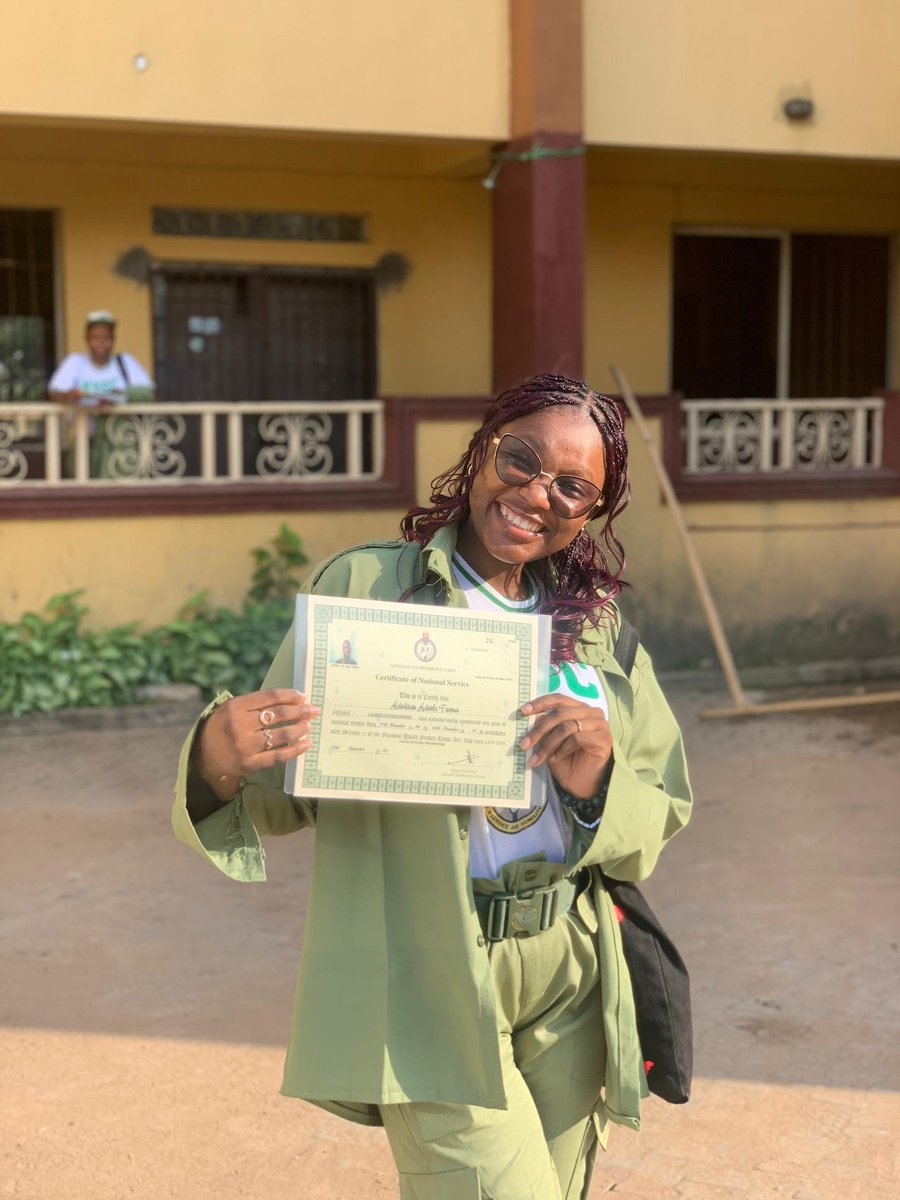 hardeyhola_'s tweet image. POP DAY 💚
A year of growth, lessons, and discovery.
NYSC wasn’t just about service — it was about becoming.

Grateful for every experience, every challenge, and everyone who made this journey worth it.

Here’s to new beginnings, impact, and continued growth. 💚
#NYSC2025 
#POP