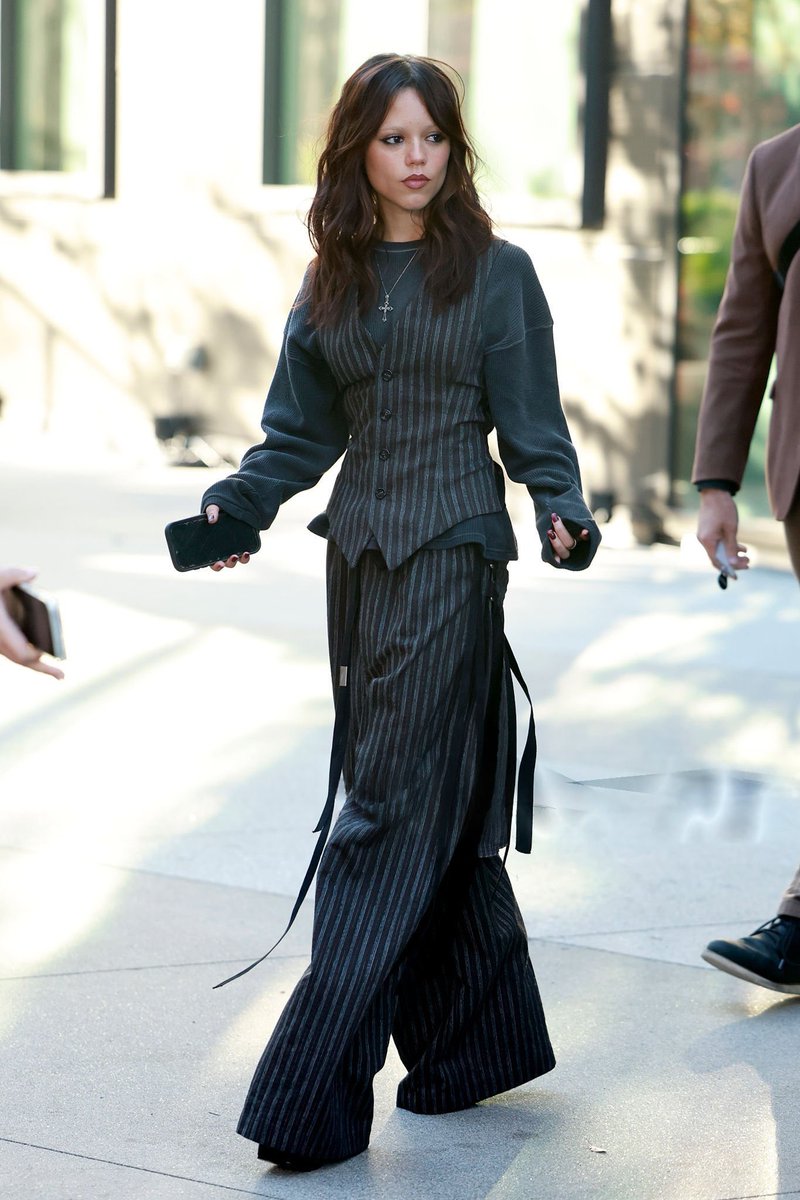 best of jenna ortega (@jennasfiles) on Twitter photo 