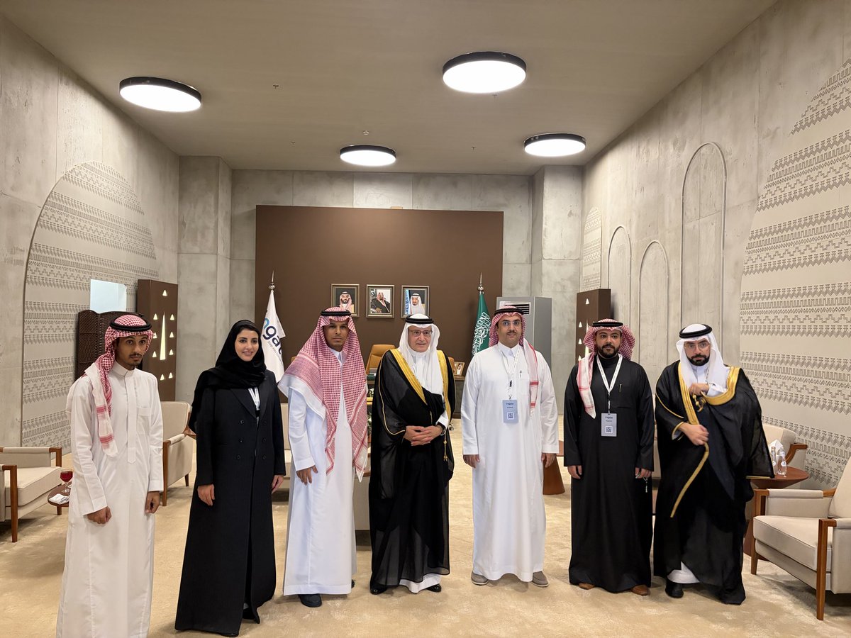 TDMajed's tweet image. سعدنا في اللجنه الوطنيه للتقنيات المالية والاستثمار الجريء اليوم بزيارة مؤتمر ومعرض التأمين العالمي @ingateglobal  ، والاجتماع مع معالي المهندس ناجي الفيصل التميمي الرئيس التنفيذي لهيئة التأمين @IA_GOV  لإستطلاع مستقبل التقنيات التأمينية #InsureTech وبناء شراكه حقيقيه مابين…