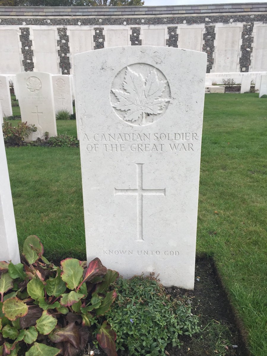 BobWeeksTSN's tweet image. This is why we remember. Take two minutes today at 11 am and pause and remember this soldier and all of those who fought for our freedom. #RemembranceDay