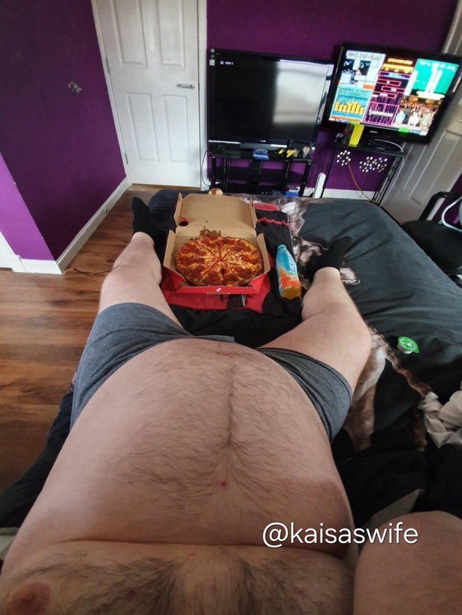 eating good today chat

also jokes on ppl who thought im a woman