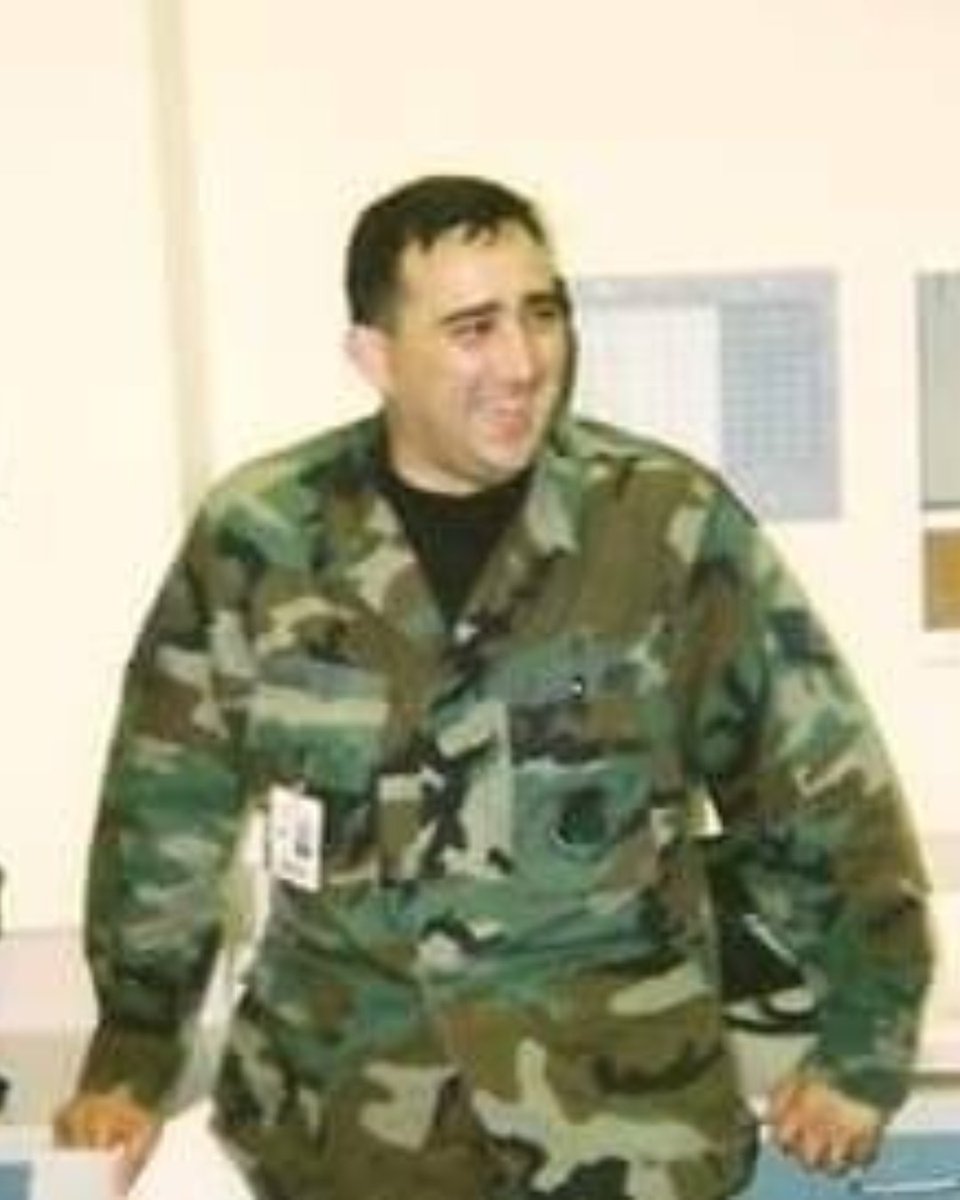 Today, on #VeteransDay, we honor all who have served, especially those living with #ALS. 🇺🇸

Meet Juan Reyes, a U.S. Air Force veteran and author whose journey with ALS has made him a storyteller and advocate.

Read his full story here: livelikelou.org/news/juanreyes